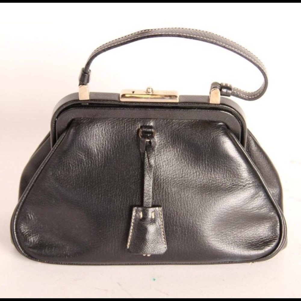 Pre-loved Prada Leather Handbag